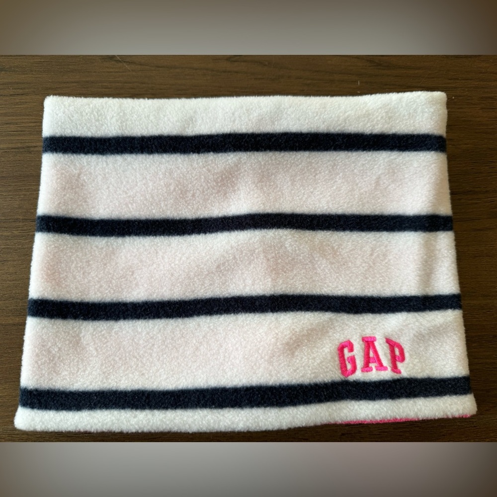 Gap Kids Fleece Scarf for Girls